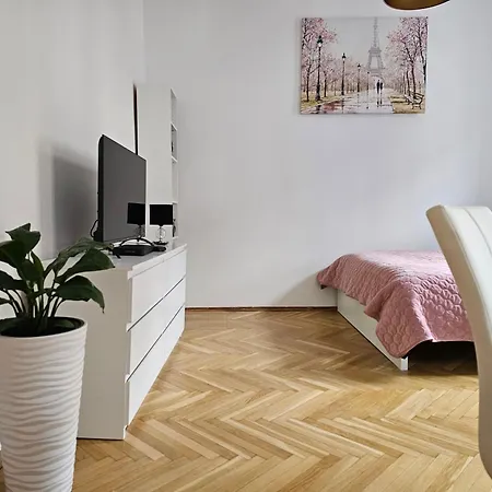 Cinnamon & Lenart Apartament Appartement *